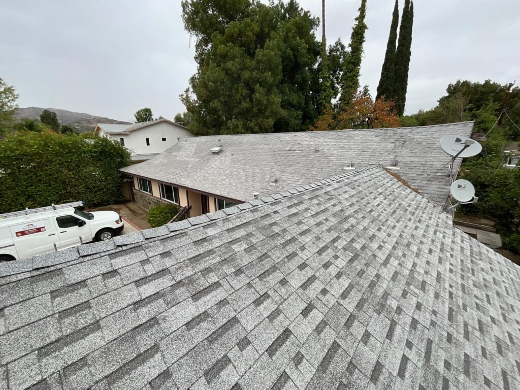 roofing contractor La Crescenta CA