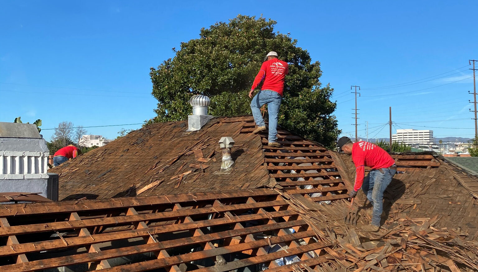 Ikon Roofing team — free roof estimates in Burbank CA